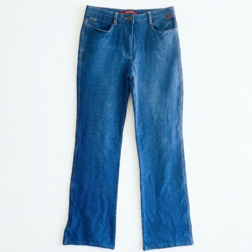 BCBG Max Azria Stretch Jeans Size 8 Dark Wash Slight Flare NWT Comfort Fit Y2K